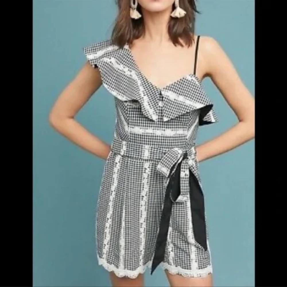 Adelyn Rae Anthropologie Black and White Romper Medium Flower Lace Trim Gingham